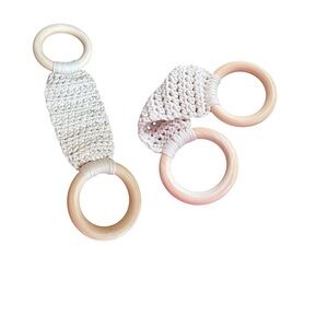 Set of 4-Handmade Cotton Macramé Towel Holder with Wooden Rings